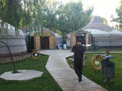 -九十九顶毡房(阜石路店)