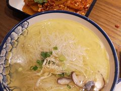 -二孃鸡爪爪(东风路总店)
