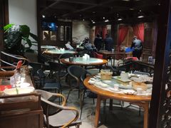 大堂-北京老铺烤鸭(老城根店)