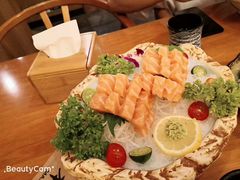 -本气家(悦荟万科广场店)