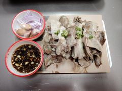 -大漠留香盐池滩羊烧烤餐厅(向阳步行街店)