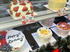 -花花卷卷·鲜食蛋糕(静安久光百货店)
