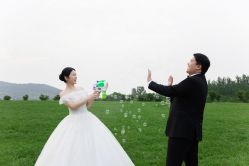 -蒙太奇婚纱摄影(万达店)