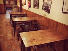 大堂-麦落精酿啤酒餐吧(先农大院店)
