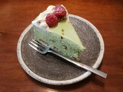 开心果树莓戚风-三花屋 Mihhanaya