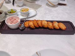 葱油饼鹅肝酱-海味观(老西门店)