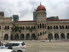 -苏丹阿都沙末大厦