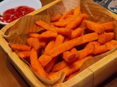 -8PINTS八品脱·日料·烧鸟·精酿小酒馆(莘庄店)