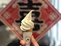-喜茶(杭州滨江宝龙店)