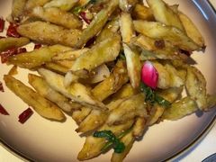 -八府香鸭·啫啫煲(华山路店)