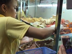 -Bánh Mì Huynh Hoa