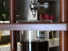 -ZING COFFEE 镜咖啡