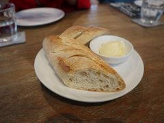 -ROAST coffee & eatery