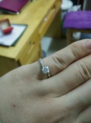 -威德钻石-克拉钻大本营(南京东路店)