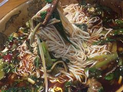 -乐山第一家临江鳝丝(茶坊路店)