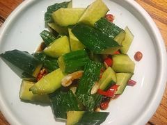 -亮欢寨酸汤鱼(沙冲路店)