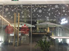 -UNI UNI(环亚凯瑟琳店)