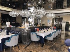 -马克西姆俄罗斯餐厅(通亚街店)