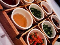 -翡翠小城·海鲜豆捞·广式点心(老佛爷店)
