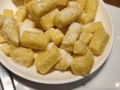 -乡土特色.冷锅鱼.牦牛肉汤锅