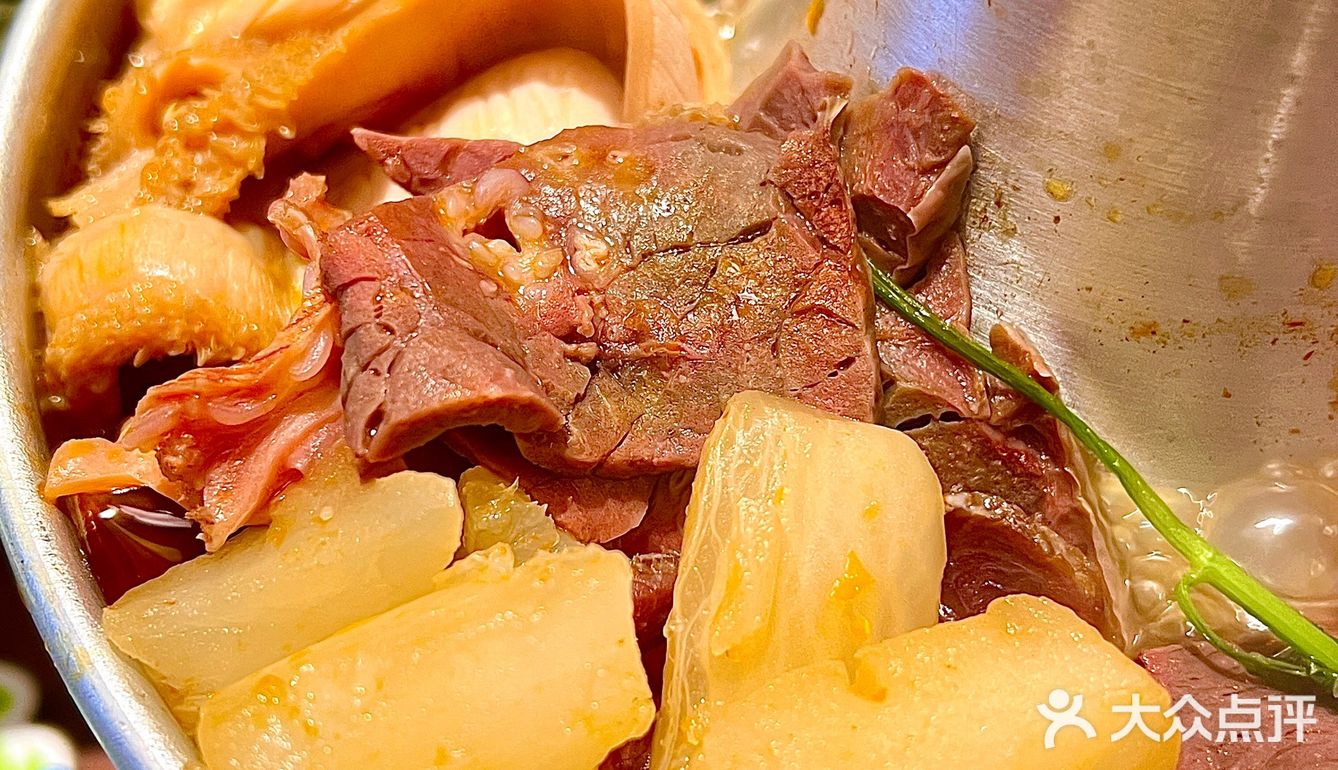 秋天来一锅热乎乎的牛杂煲是一种什么样的体验？