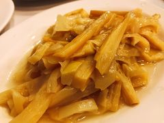 笋丝-阿水狮猪脚大王(台中公园店)
