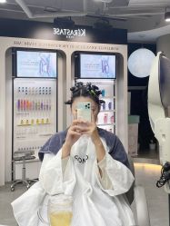 -变画·发型STUDIO