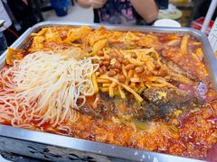 -在巷子里的烤肉店·螺蛳粉烤鱼·牛蛙(和美城店)