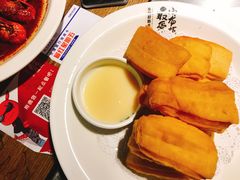 -龙巢盱眙龙虾·牛蛙·烧烤宵夜(八卦岭店)