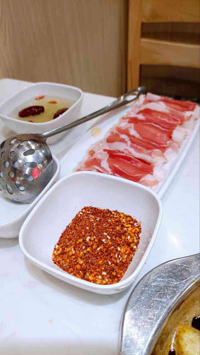 傣妹火锅(解放西店)-"去长沙的的第一顿吃了傣妹火锅菜码惊呆了.