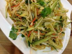 -三江鱼东北特色铁锅炖(骆驼店)