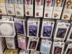 -名创优品(中原万达2F店)