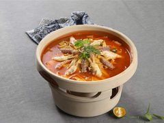 石锅海鲜干豆腐-奉天理·海鲜饺子