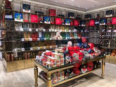 零售区-VENCHI 闻绮(北京国贸商城店)