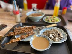 老北京羊肉串-门框胡同百年卤煮(新街口店)