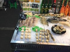-六合夜市