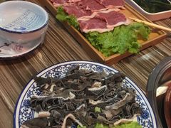-锅十二涮肉馆·鞭蛋锅