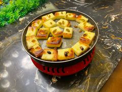 铁板奶豆腐-哈啾嗨·新概念蒙餐(红星新城店)