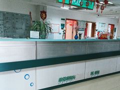 -秋歌护理·月嫂·育儿嫂(浦东医院店)