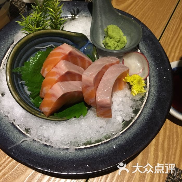 楓月日本料理(珠江新城店)三文魚腩刺身圖片 - 第2張