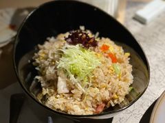 -穹六人间 people 6(岳阳路店)