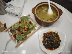 -阿峰饭店·本地土菜馆·农家土鸡煲·一品神仙鸡(报福店)