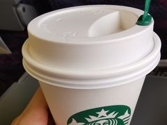 -星巴克(上海虹桥站2A检票口)