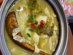 -周鱼小馆石锅酸菜鱼(活力汇店)