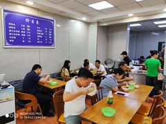 大堂-邢老三肉丸糊辣汤(凤城六路店)