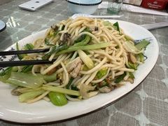 -山里饭店(贵安店)