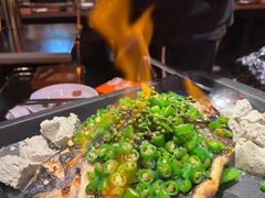 -探鱼·鲜青椒爽麻烤鱼(银泰城店)