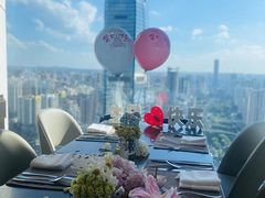 -锦厨自助餐厅·海鲜·牛扒(海口索菲特大酒店)