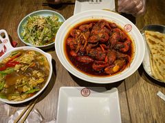 -叶派龙虾•招牌香辣蟹·海鲜(中海国际店)