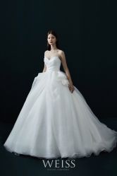 -艾米丽婚纱礼服